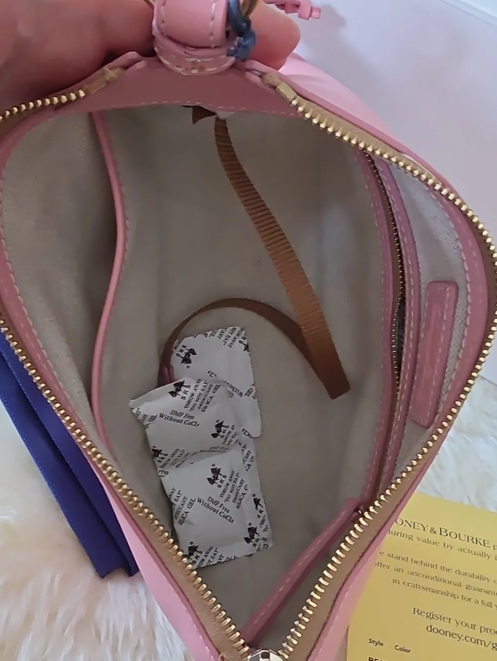 Dooney & Bourke beautiful new